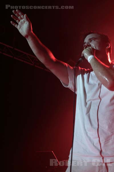 FUTURE ISLANDS - 2010-10-05 - PARIS - Point Ephemere - 